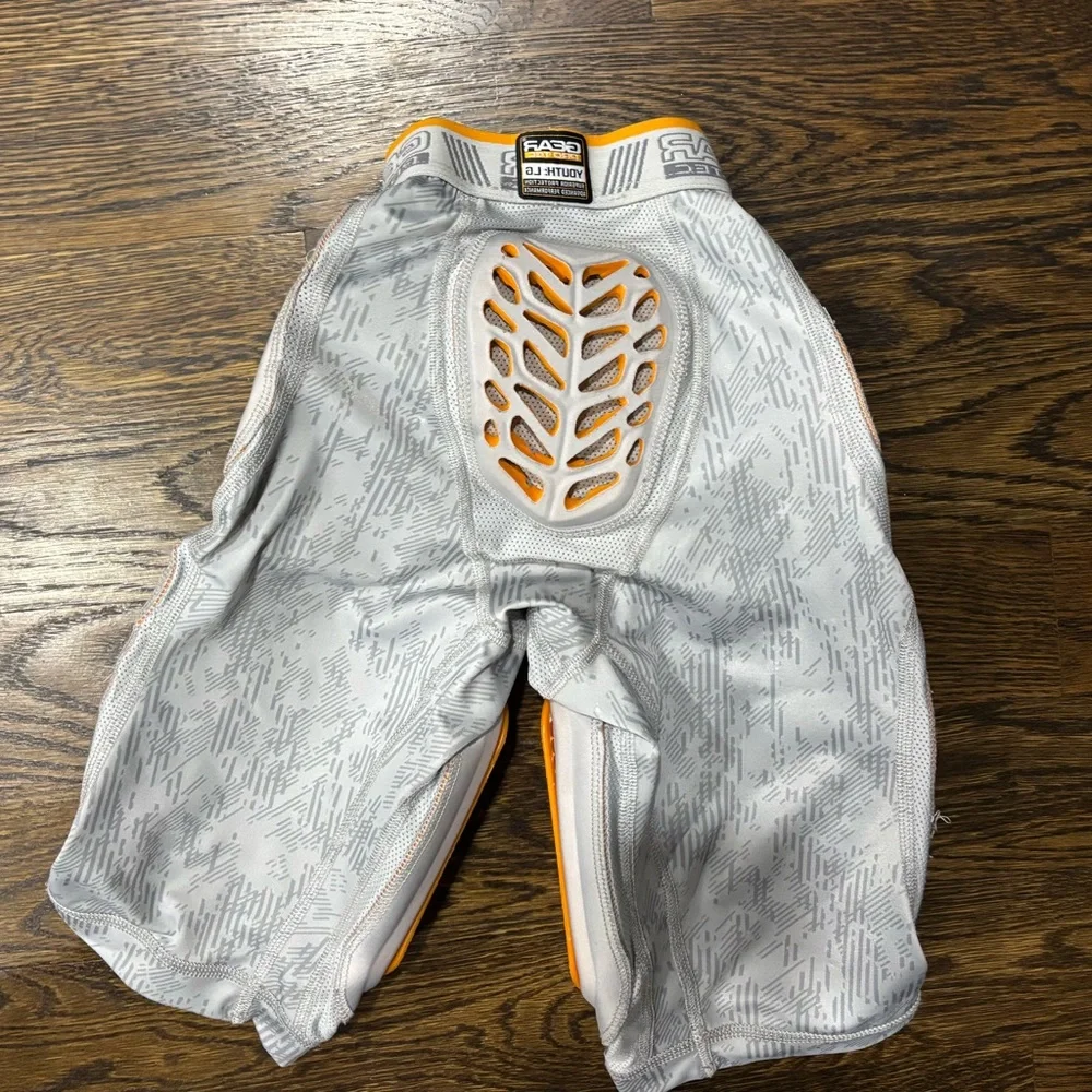 Gear Pro-Tec Youth LG Boys Padded Football Shorts Gray Orange Lightweight‎